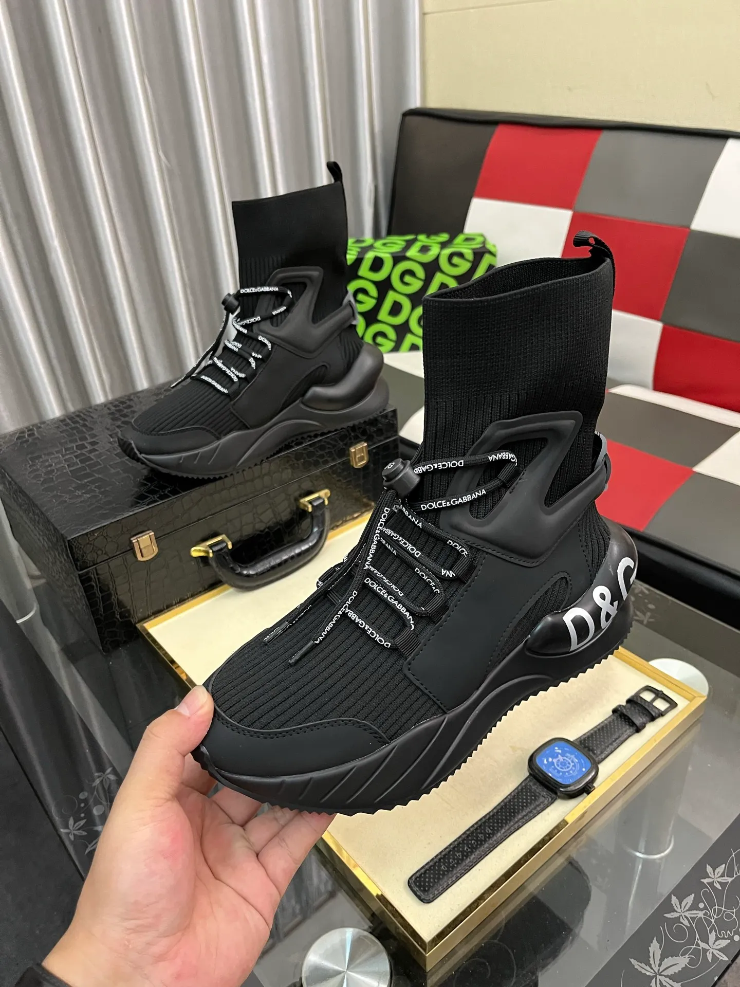 Men's men's shoes💰420⌚️⌚️New DG Dolce & Gabbana high-end couple's sports and casual shoes, imported cowhide, multiple material splicing design➕Imported cowhide lining, cowhide feet➕original TPR elastic outsole. Size: 35-46